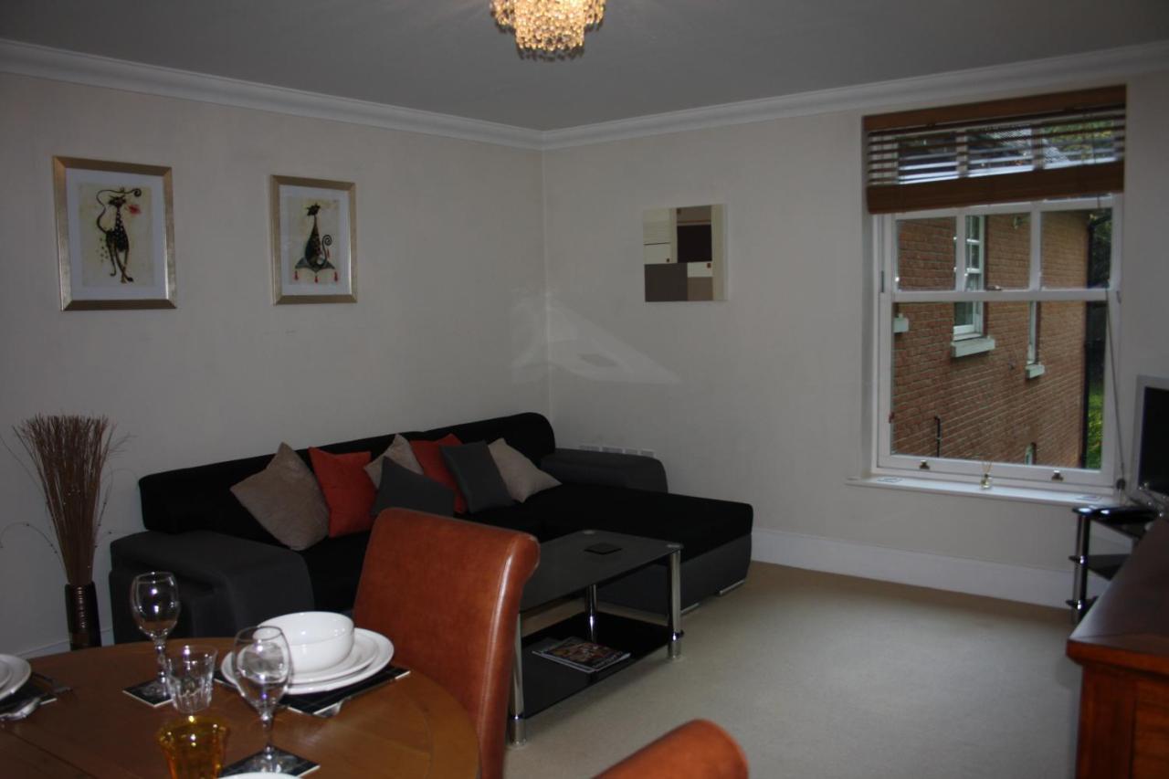 Canterbury Elms Court Apartment Ruang foto